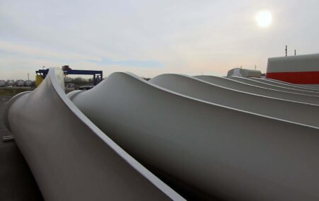 Analyzing the Global Market for Wind Turbine Rotor Blades Wind turbine blades for wind turbine installations