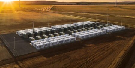 Tesla Energy, battery storage broke new ground in 2018, and 2019 will be even better au powerpack farm hornsdale e1528296329165