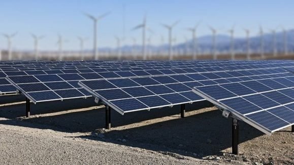 Italy’s wind & solar capacity set for significant growth by 2030, says S&P Global Ratings Eni Italy gas solar wind 750 422 80 s