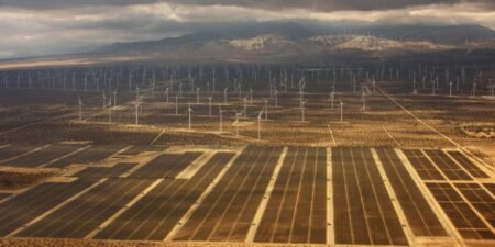 US – Coal & renewable energy installed capacity now almost tied renewable energy usa