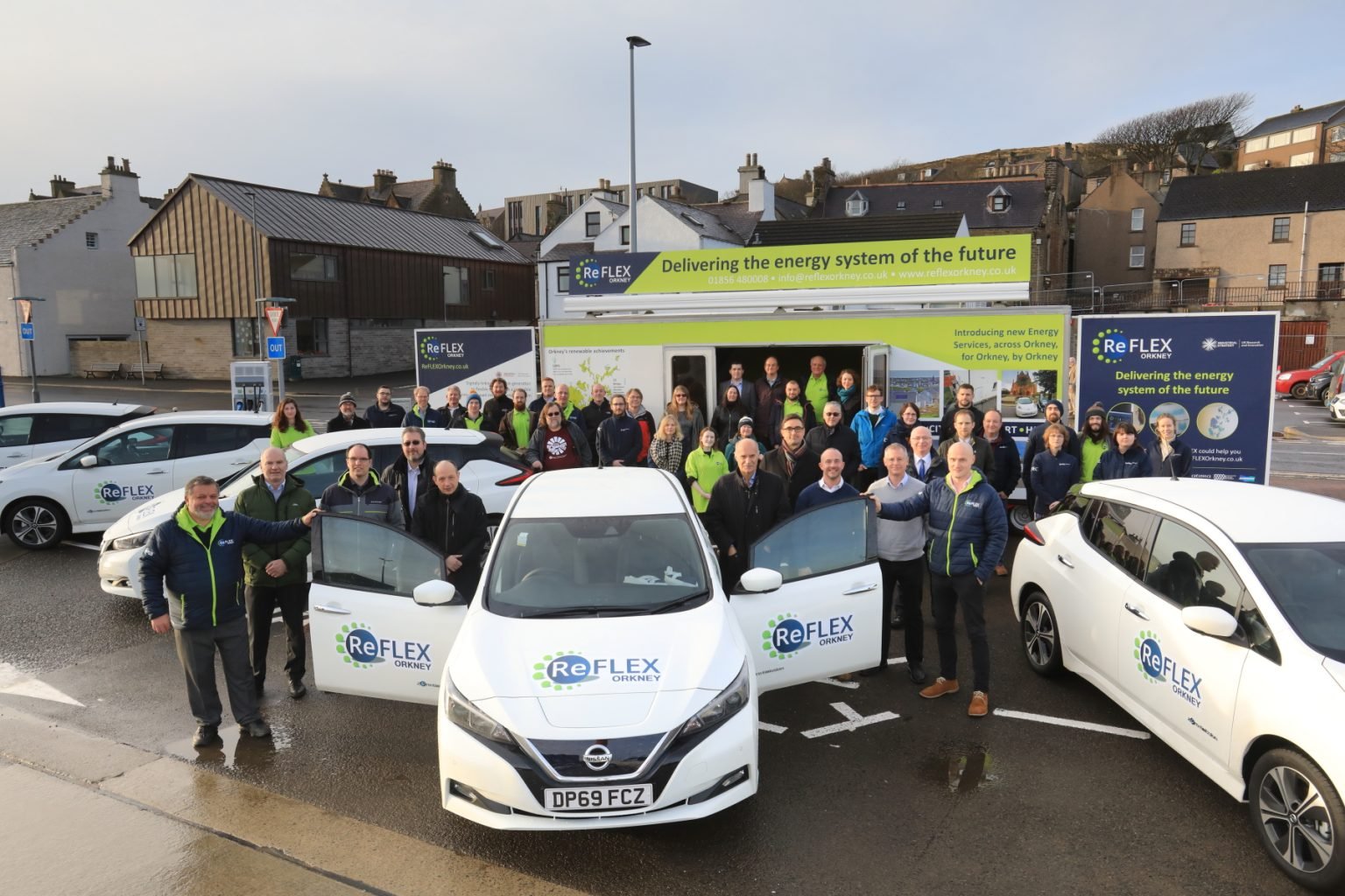 UK Research and Innovation gives green light to ReFLEX Orkney project ReFLEX Orkney partners and funders Jan 2020 Credit Colin Keldie REFLEX17